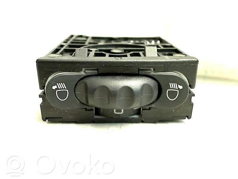 Opel Movano B Panel lighting control switch 