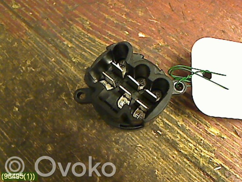 Nissan Navara D40 Steering wheel lock 
