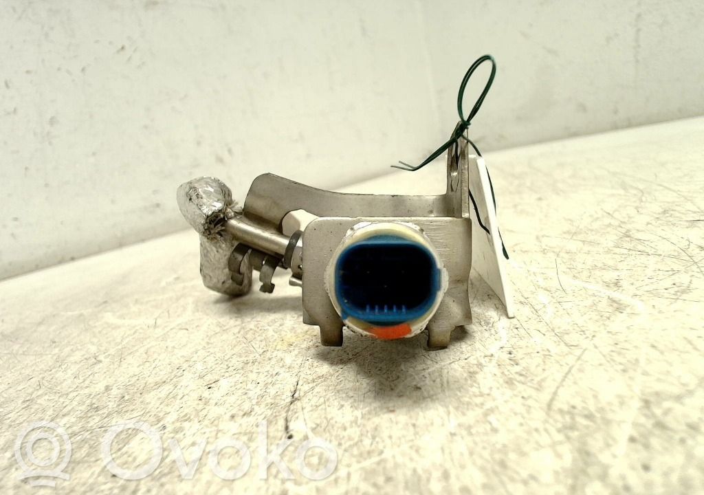 Nissan Navara D23 Abgastemperatursensor 