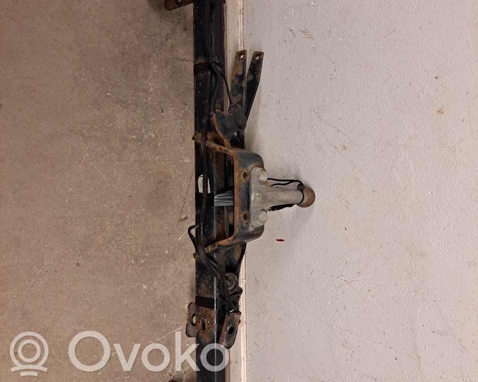 Opel Vivaro Juego de bolas de remolque 