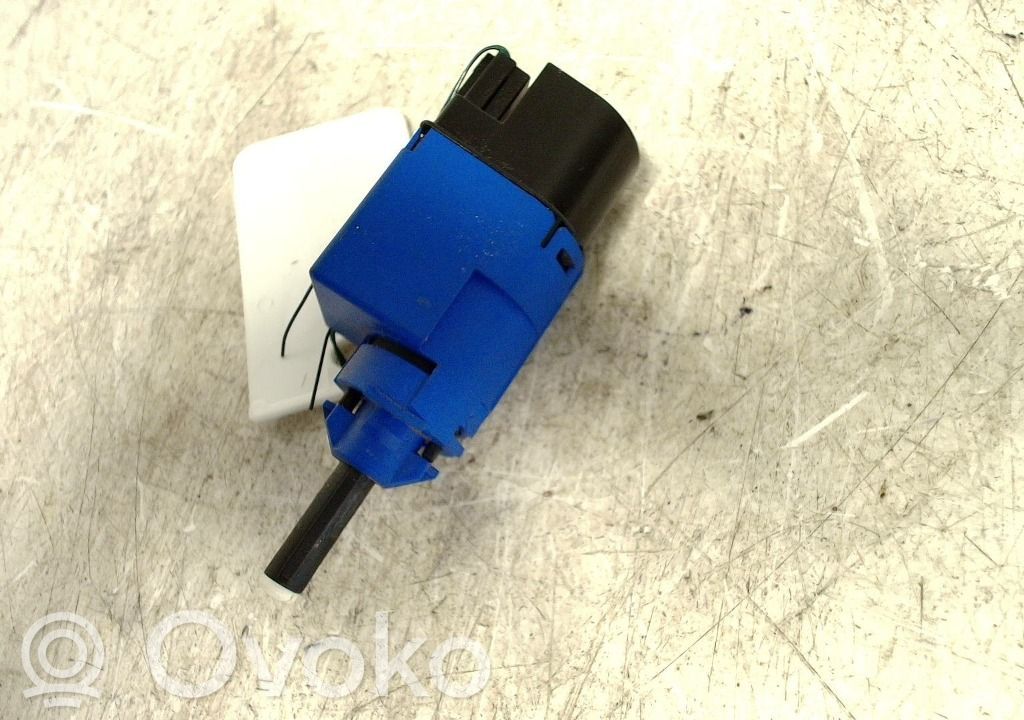 Opel Vivaro Sensor del pedal de embrague 