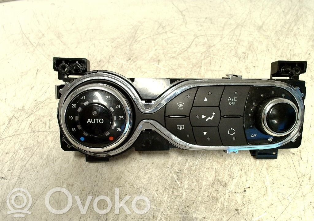 Opel Vivaro Climate control unit 