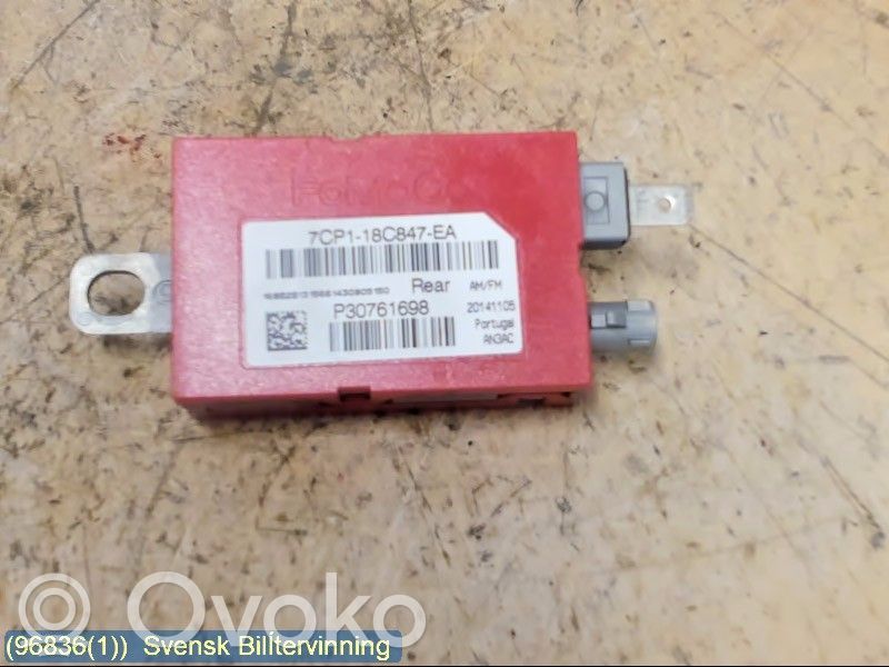 Ford Kuga II Antenos stiprintuvas 
