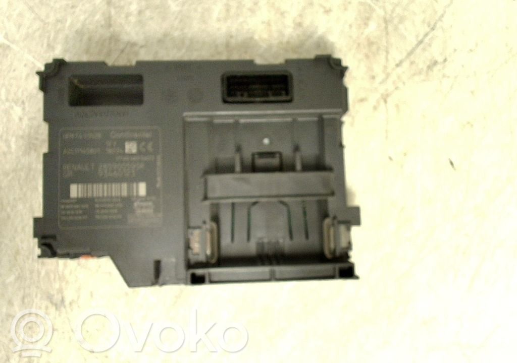Opel Vivaro Unitate/modul de control fără cheie (KESSY) 