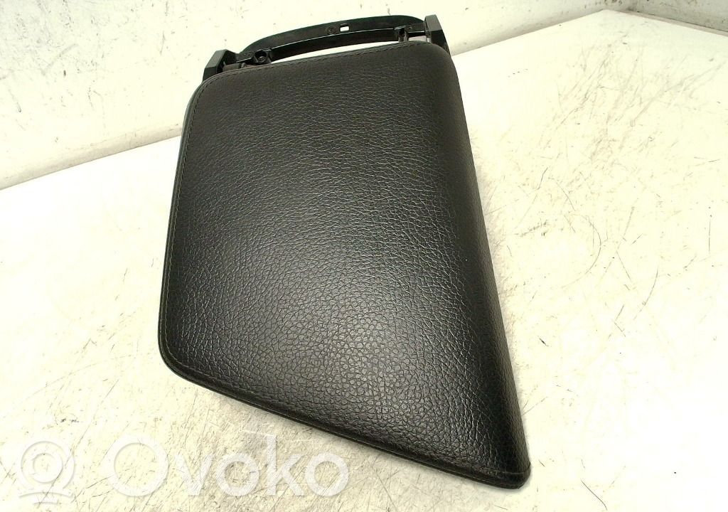 Volvo V60 Armrest 