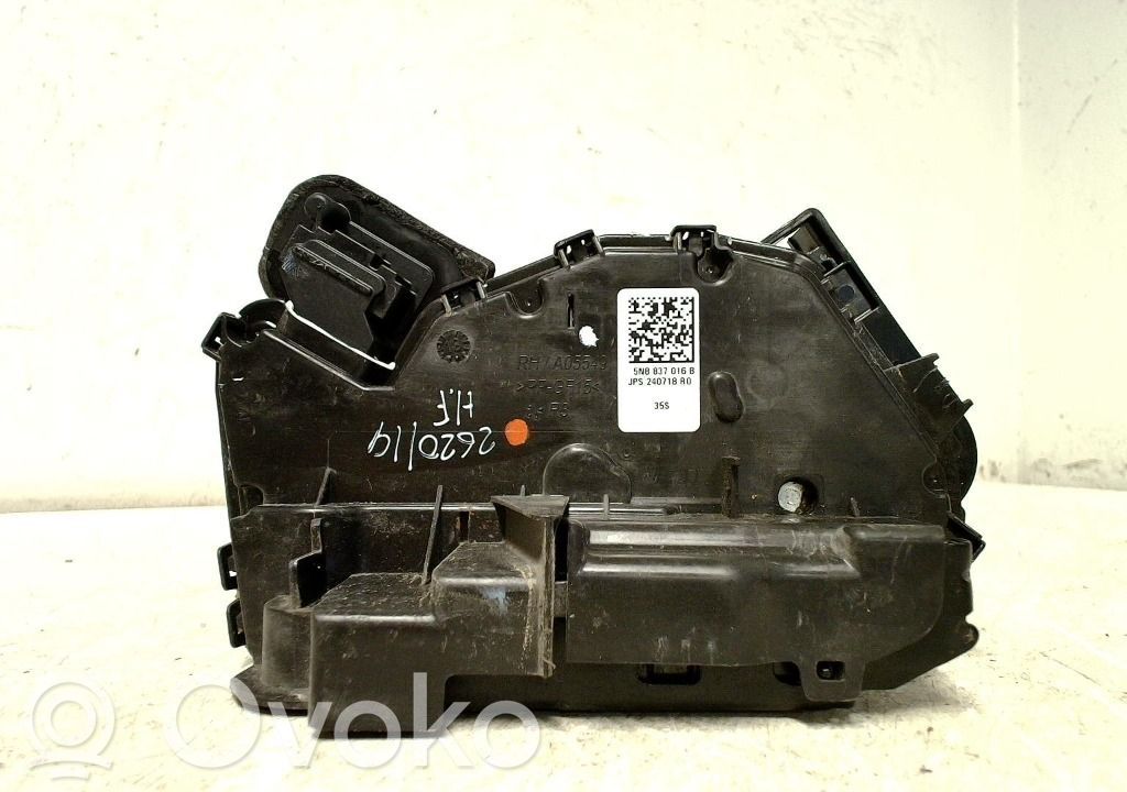 Etuoven lukko   5NB837016D,5NB837016B,5NB837016B