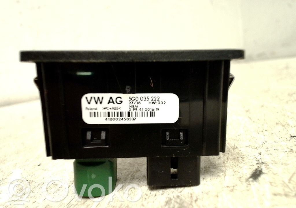 Enchufe conector USB   5G0035222,5G0035222,5G0035222