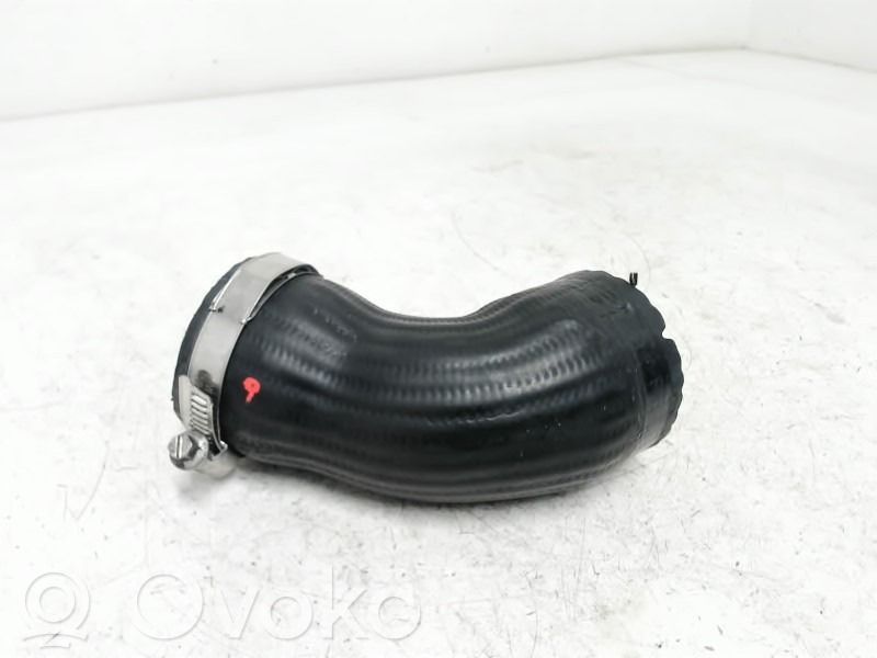 Volkswagen PASSAT B7 Tubo flessibile intercooler