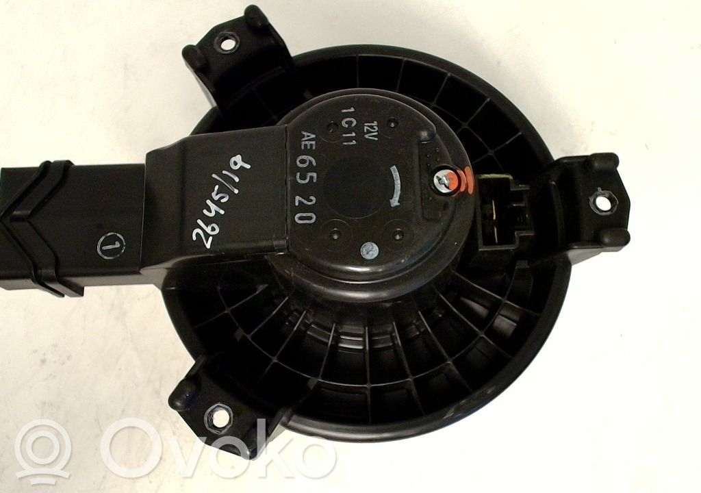 Lämmittimen puhallin   79310TLAA51
