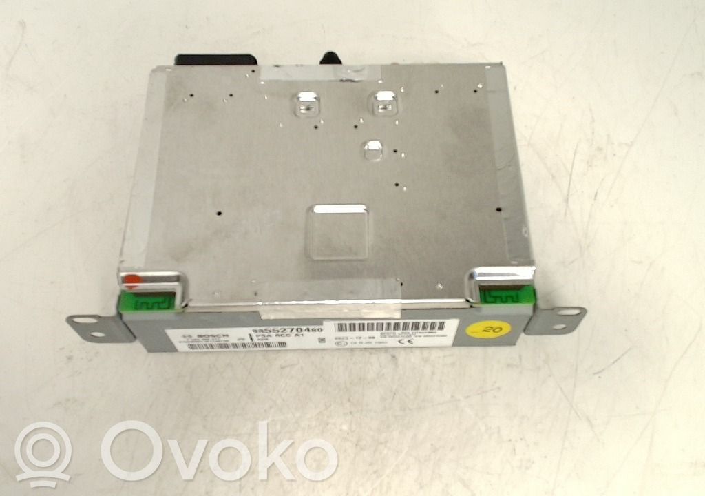 Opel Vivaro Unitate principală radio/CD/DVD/GPS 