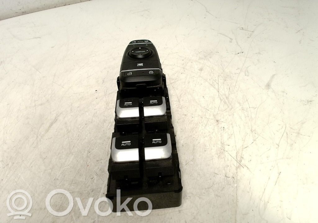 KIA Optima Electric window control switch 