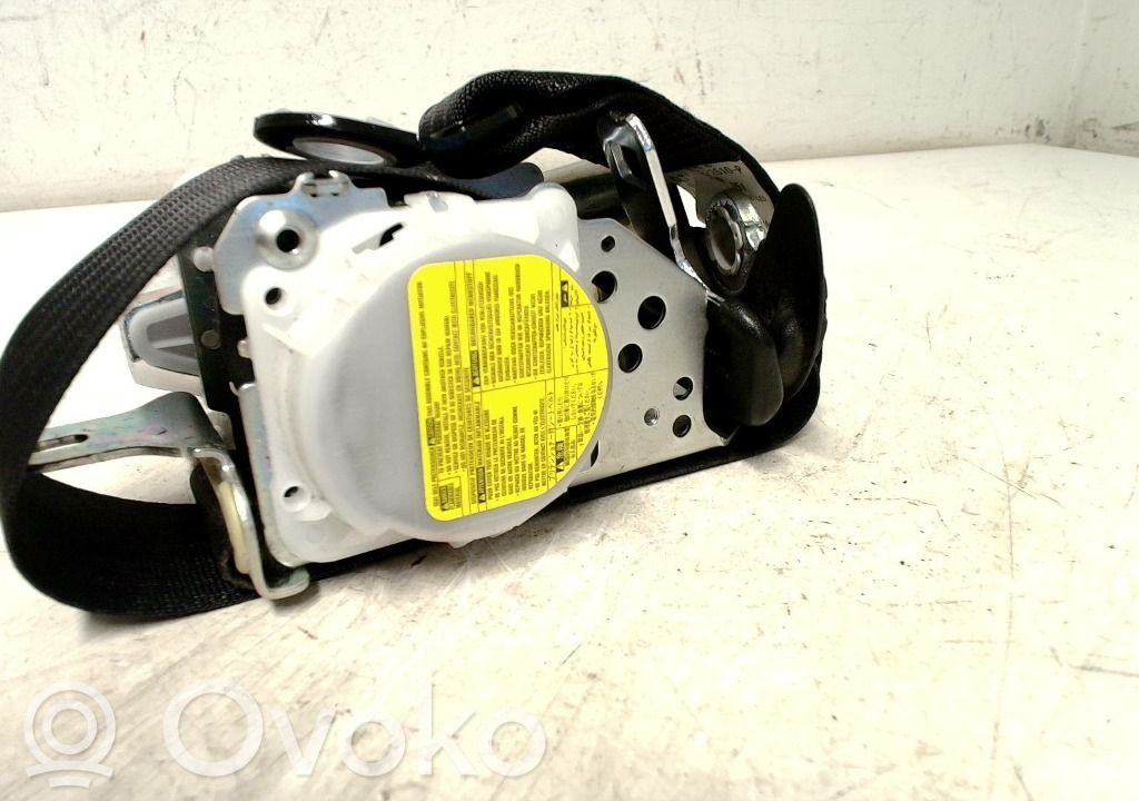 Toyota Avensis T270 Front seatbelt 