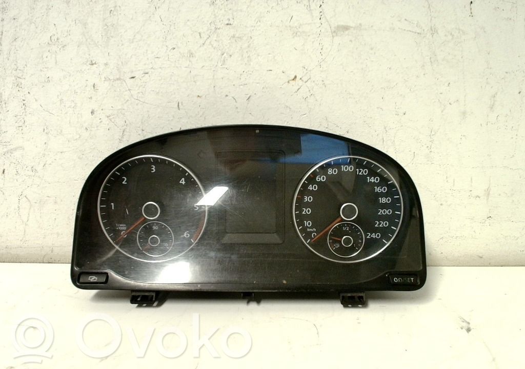 Volkswagen Caddy Tachimetro (quadro strumenti)