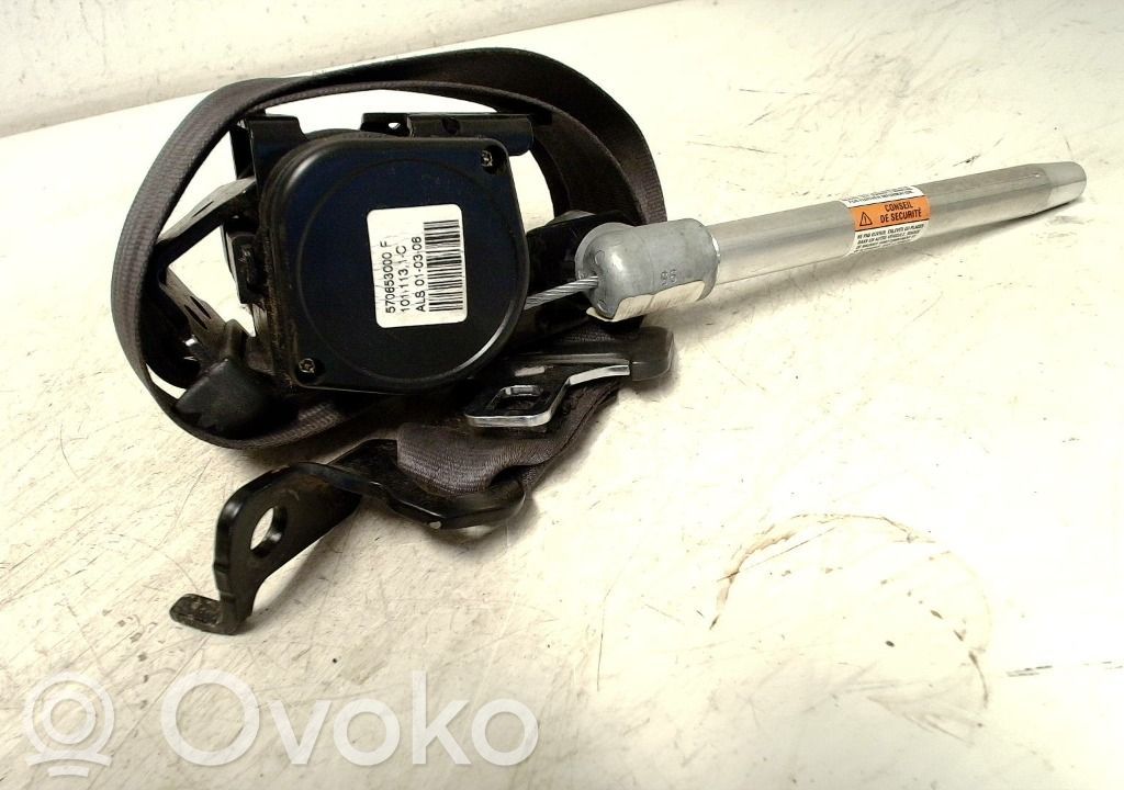 Volvo V70 Cinturón trasero 