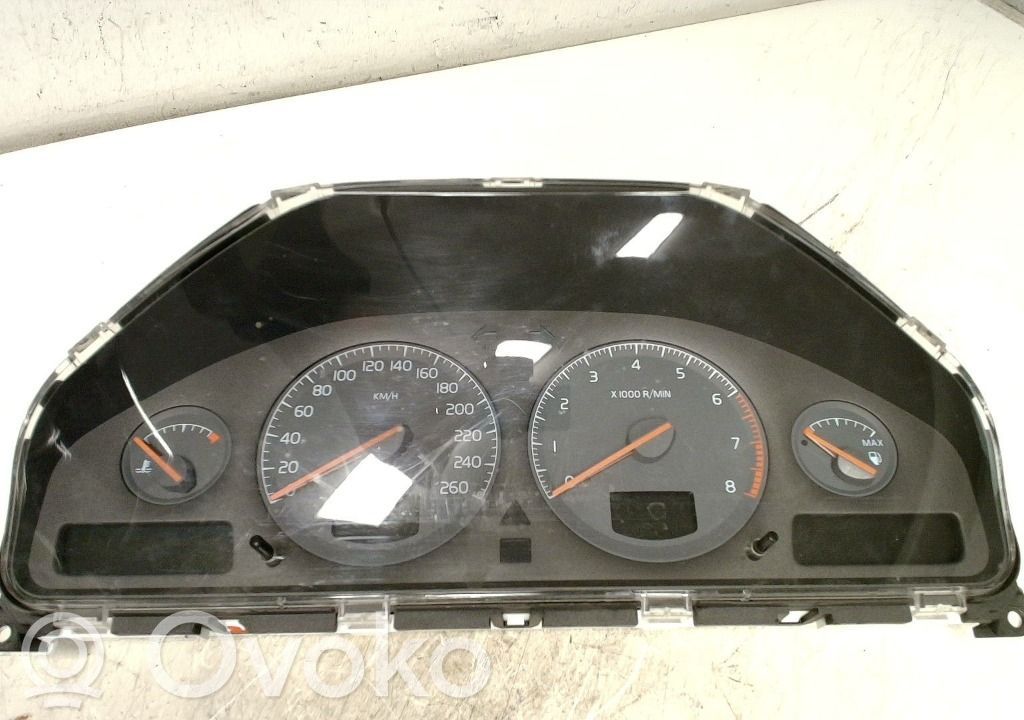 Volvo S80 Speedometer (instrument cluster) 