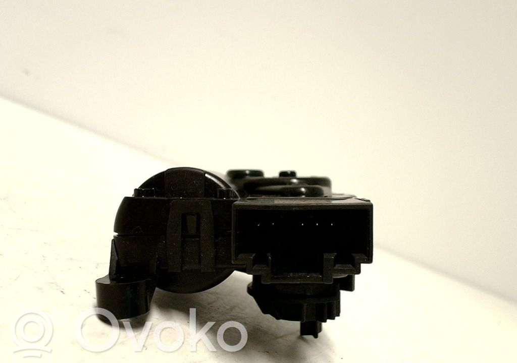 Volkswagen Caddy Motorino attuatore ricircolo aria dell’A/C 