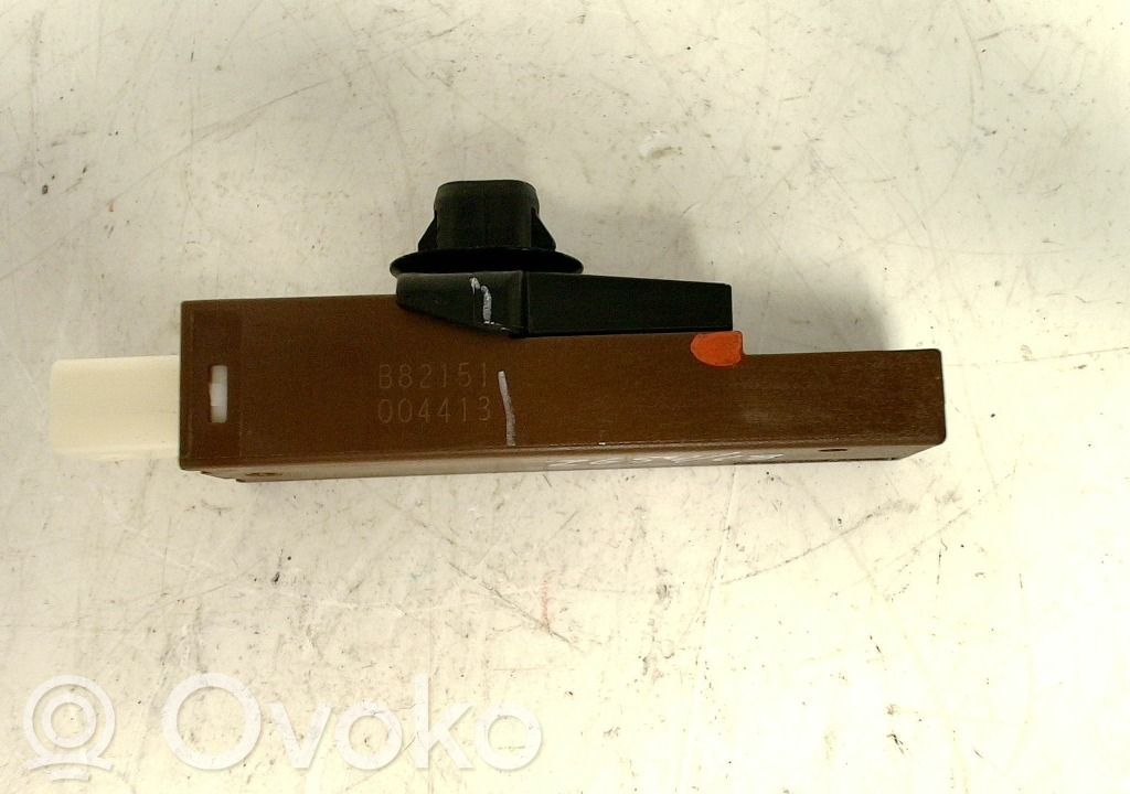 Antena radiowa   B82151004413