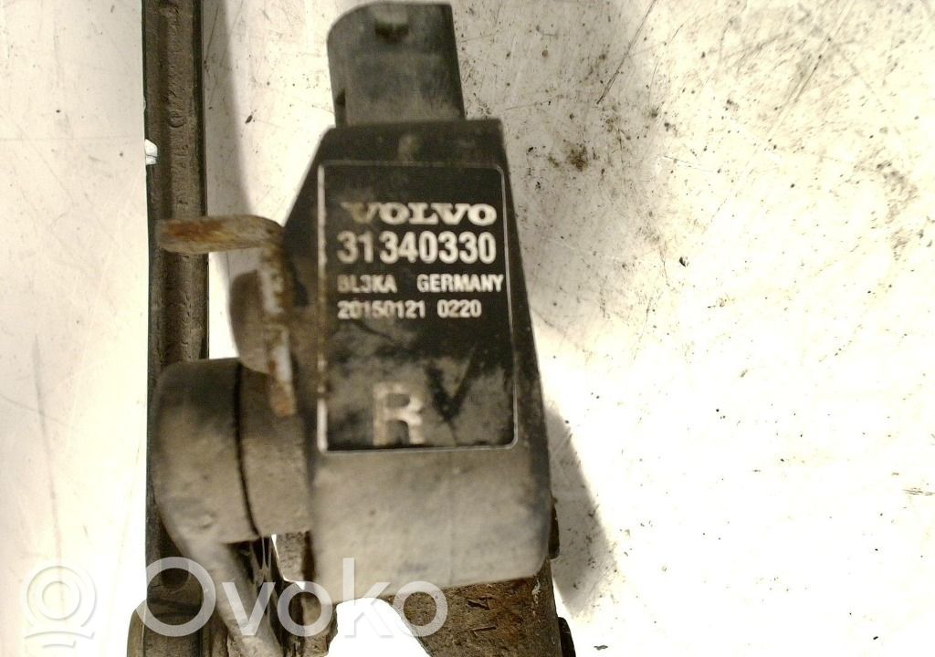 Volvo V70 Senzor nivel far 