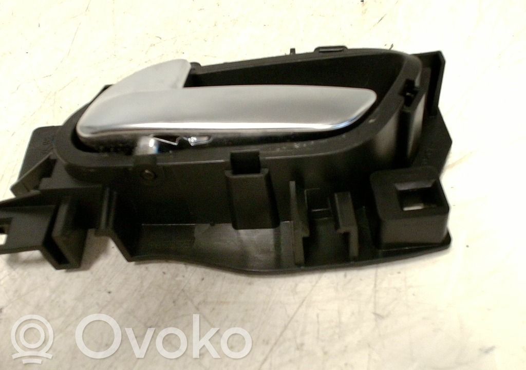Toyota Proace Poignée inférieure de porte avant