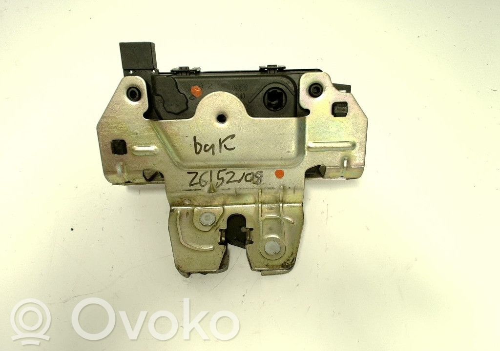 Saab 9-3 Ver2 Aizmugurējā pārsega slēdzene 