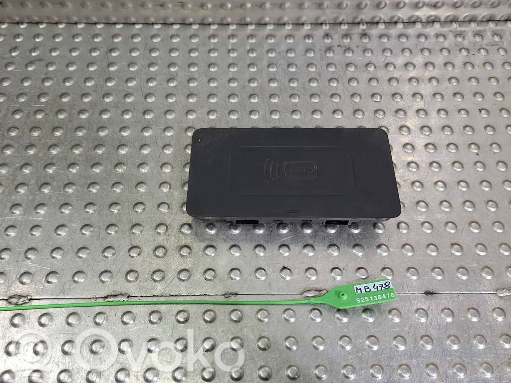 BMW 3 G20 G21 Wireless charging module 