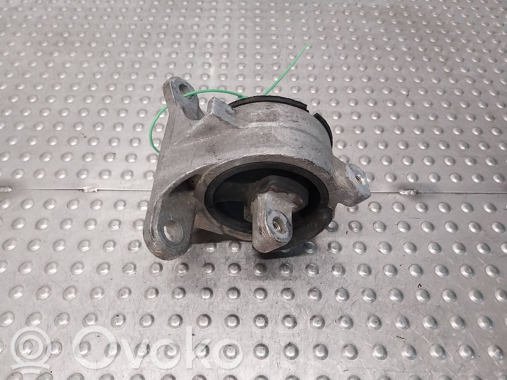 Ford Fiesta Gearbox mounting bracket 