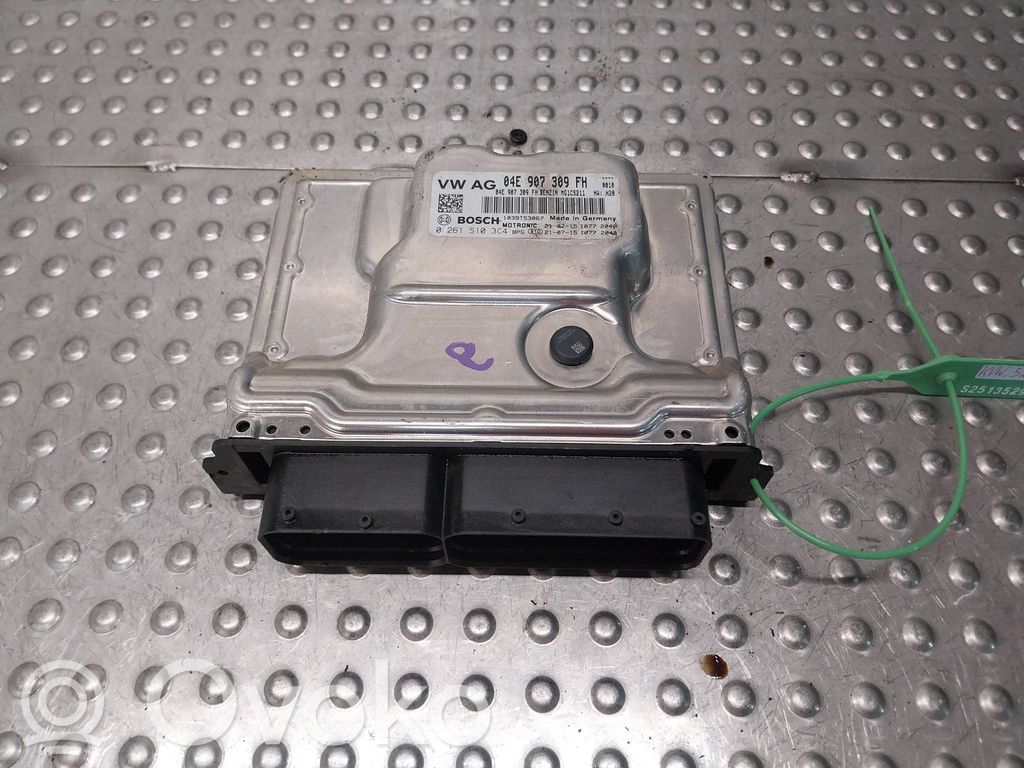 Volkswagen Multivan T7 Engine control unit/module 