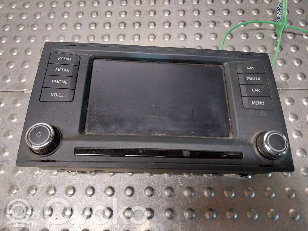 Seat Leon (5F) Radio/CD/DVD/GPS head unit 