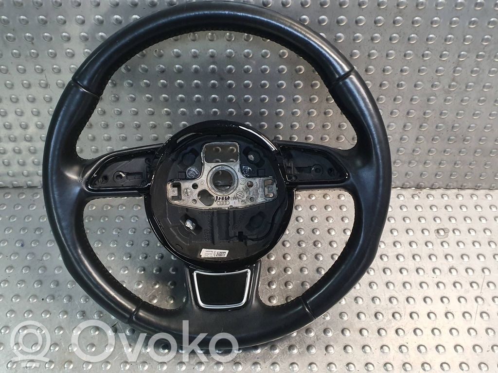 Audi Q3 8U Ohjauspyörä 