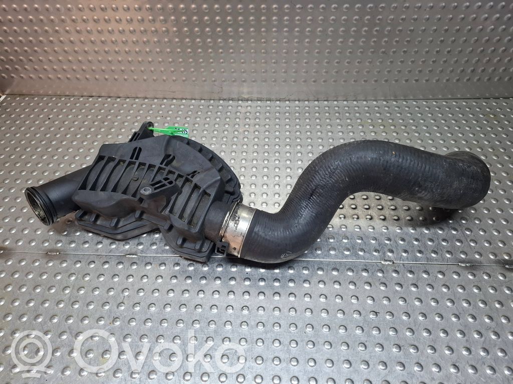 Audi Q3 F3 Conductă/furtun admisie aer 