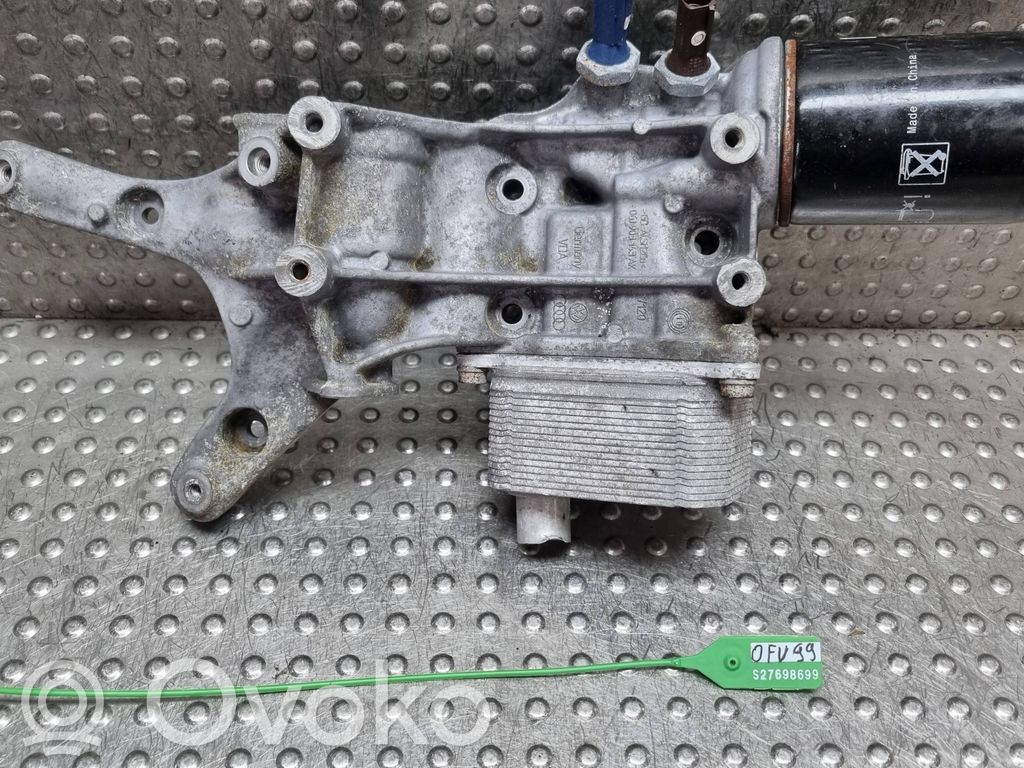 Audi A4 S4 B8 8K Oil filter mounting bracket 