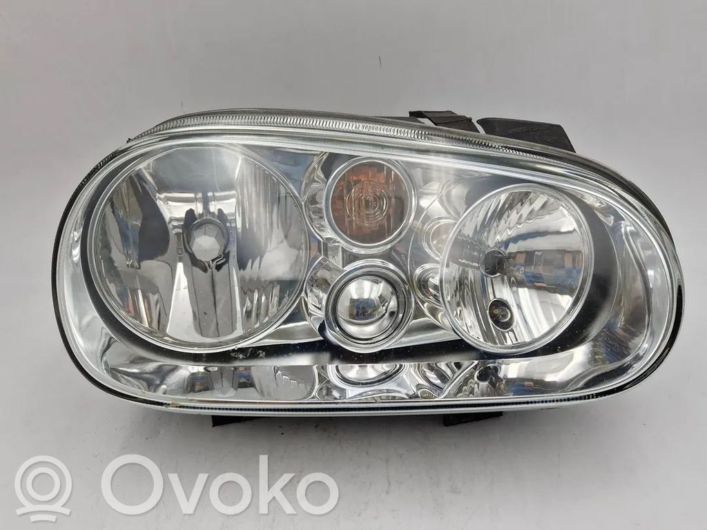 Volkswagen Golf IV Lampa przednia 
