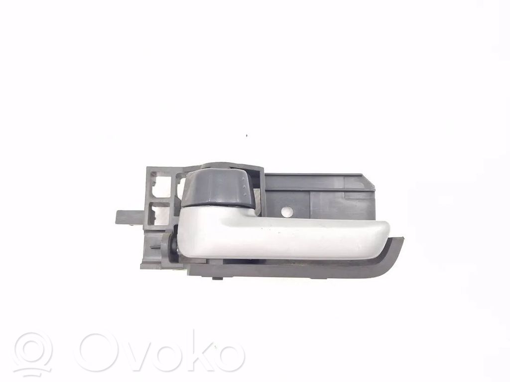 Nissan Pixo Klamka wewnętrzna drzwi przednich 