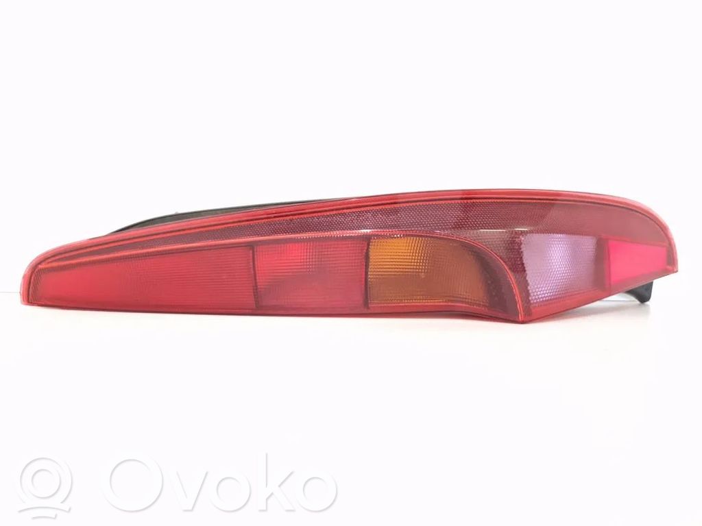 Fiat Punto (188) Lampă spate în caroserie 