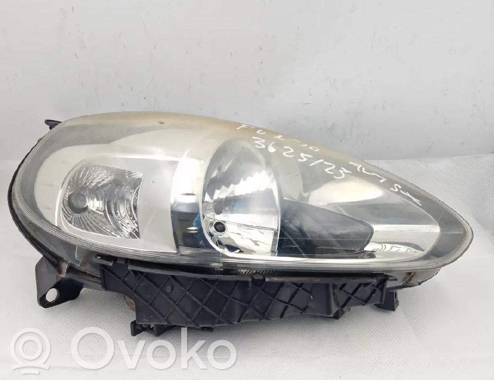 Fiat Punto Evo Lampa przednia 