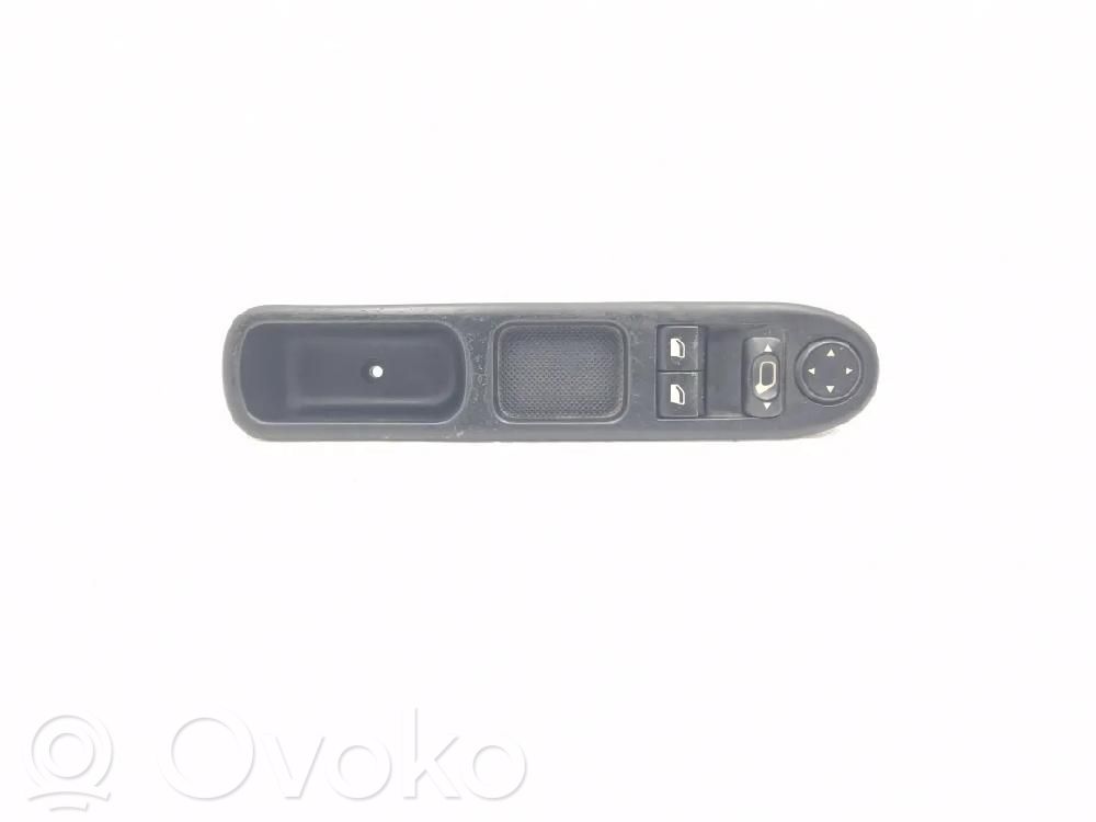 Multifunctional control switch/knob   6554E9,96351622XT