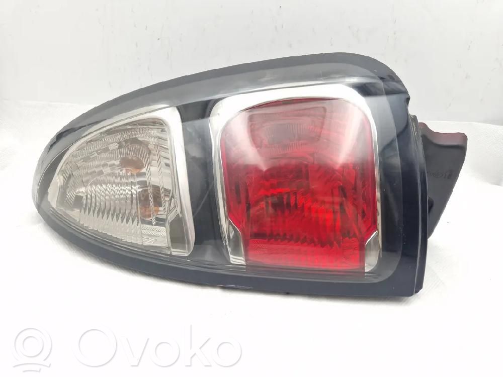 Citroen C3 Picasso Lampă spate în capacul portbagajului 