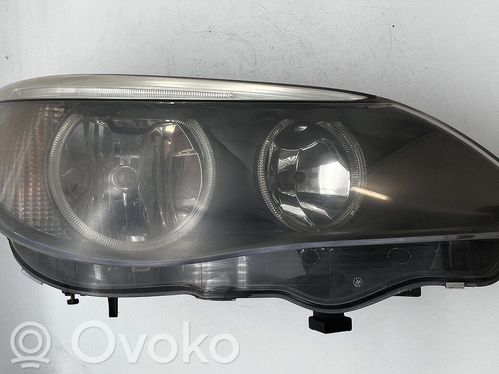 BMW 5 E60 E61 Priekšējais lukturis 