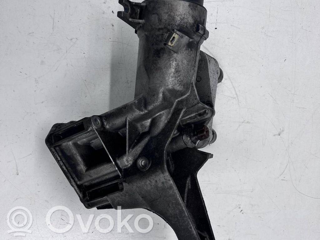 Oil filter mounting bracket   2246981