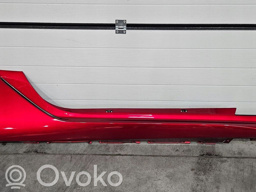 Lexus NX Slenkstis 