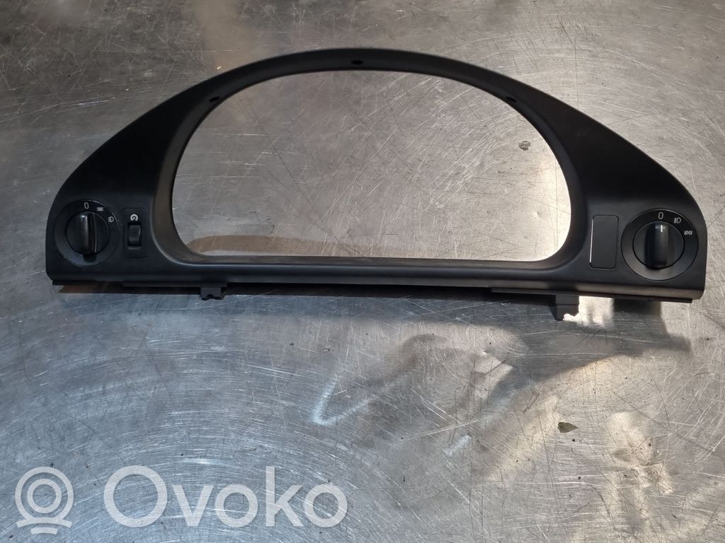BMW 5 E39 Cornice cruscotto 