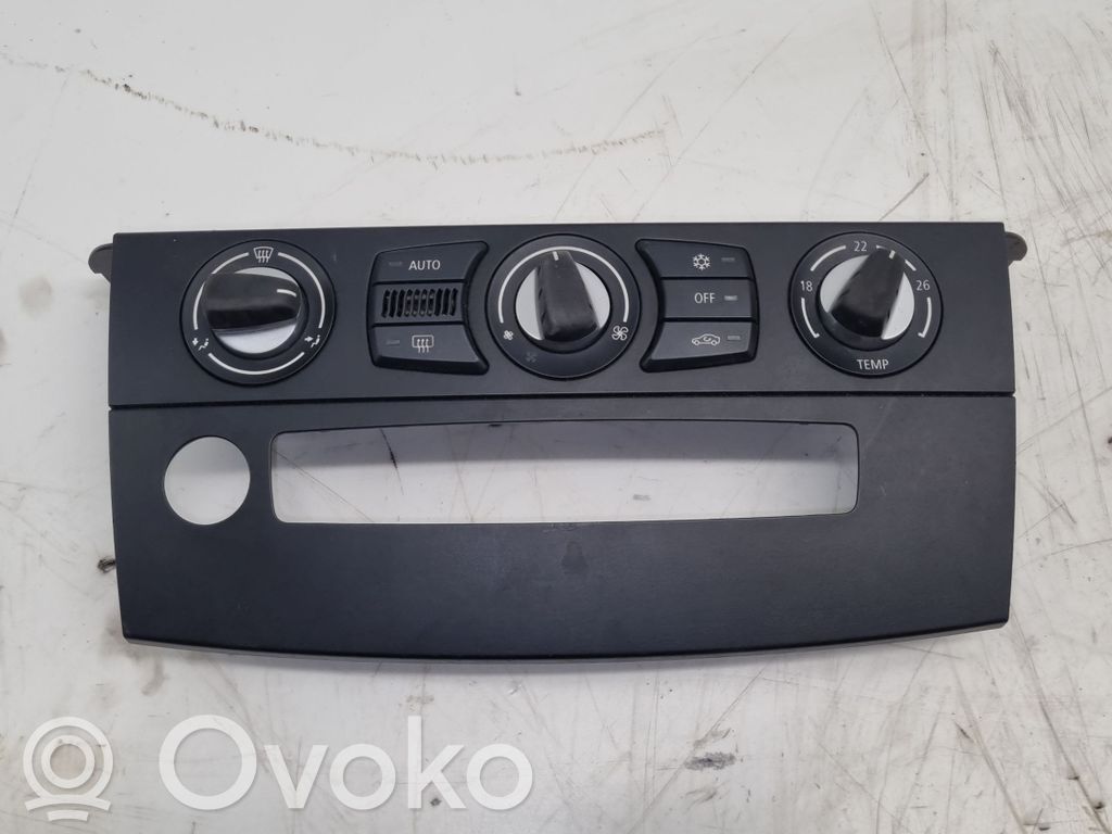 BMW 5 E60 E61 Climate control unit 