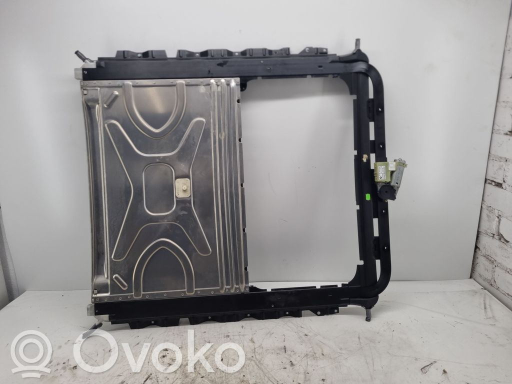 BMW 5 E60 E61 Lūkas komplekts 