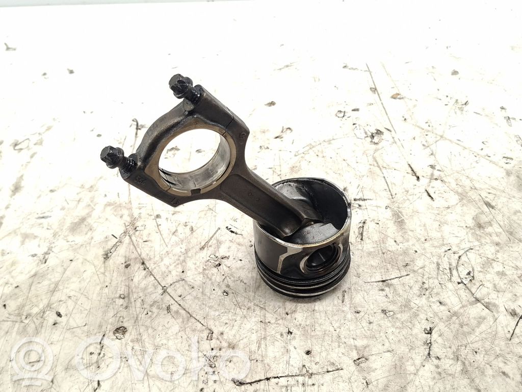 BMW 5 E60 E61 Piston avec bielle 