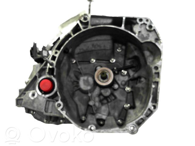 Nissan Micra C+C Scatola del cambio manuale a 5 velocità 