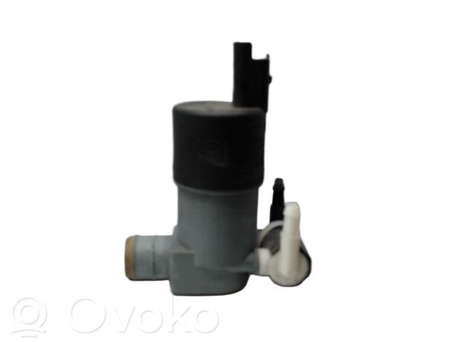 Nissan Micra C+C Windscreen/windshield washer pump 