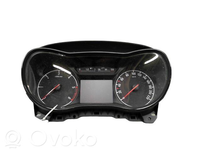 Opel Corsa E Spidometrs (instrumentu panelī) 