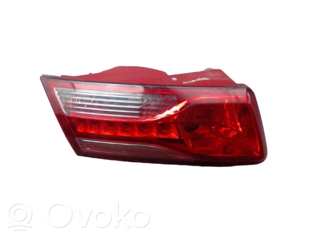 Renault Laguna III Takaluukun takavalot 