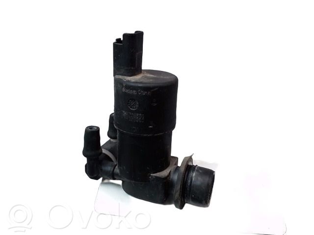 Peugeot 208 I Windscreen/windshield washer pump 