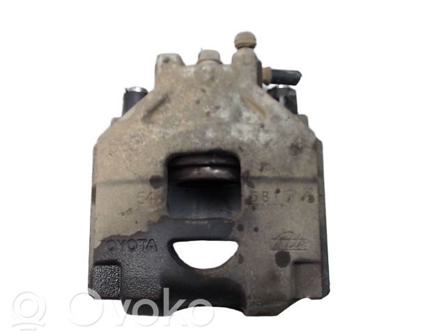Toyota Yaris Zacisk hamulcowy przedni 